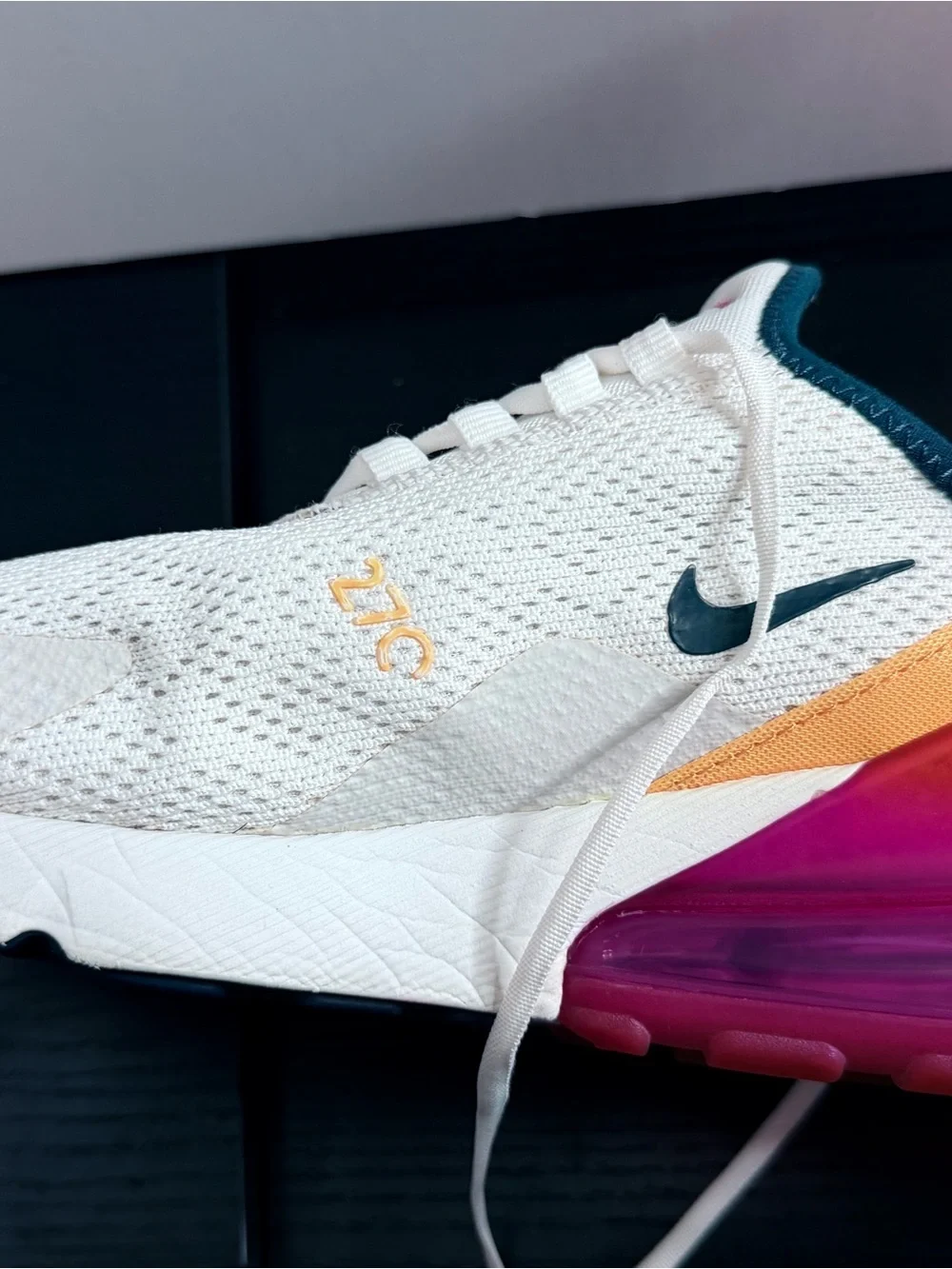 Nike Air270 White Sneakers with Purple Accents